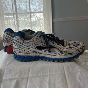 Brooks GTS-16 London 2016 Running Sneakers men’s size 12